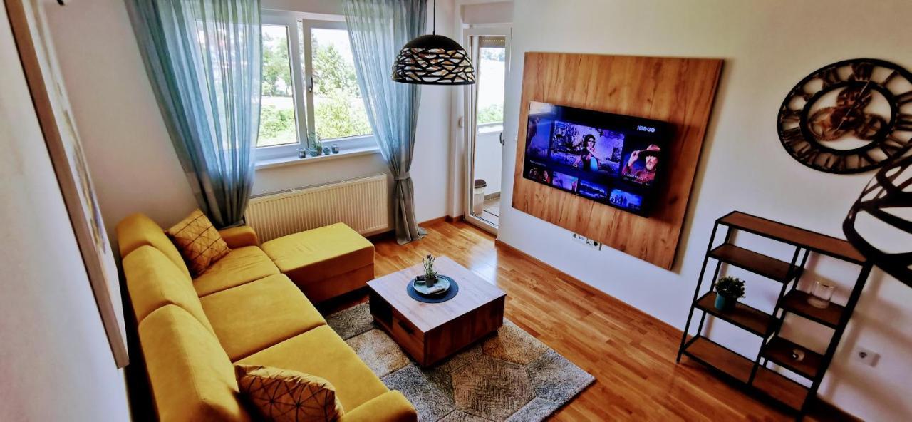 Apartman VARENICA Apartment Doboj Bagian luar foto